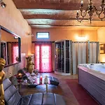 Holiday home Fabelhaftes 8 Betten By Interhome Pucciarelli