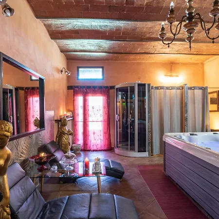 Holiday home Fabelhaftes 8 Betten By Interhome Pucciarelli